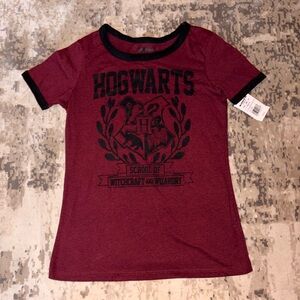 Hogwarts Burgundy T-Shirt